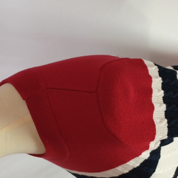 ❤ LIKE NEW Tommy Hilfiger sweater dress in a size small 💙 - Picture 8 of 11